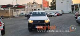 Toyota, Hilux, 2.4L, 2016, Manual