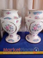 Δύο παλαιά αγγλικά βάζα ύψος 30 πόντους.