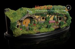 The Hobbit - Hobbit Hole 23 The Great Garden Smial