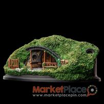 The Hobbit - Hobbit Hole 39 Low Road