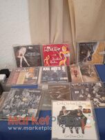 30 English original CDs songs with seal there are old stock.