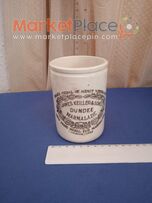 Παλαιό κεραμικό δοχείο για μαρμελάδα του 1873.