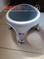 Παιδικο καρεκλάκι μπάνιου