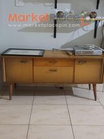 Vintage ξύλινη συρταριέρα