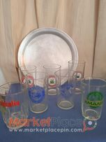 7 συλλεκτικά ποτήρια καφεκοπτειου μαζί με δίσκο.