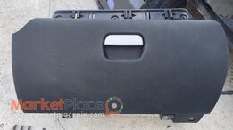 Mercedes SLK200 R171 Glove Box OEM ( Part number: A 171 680 5287 )