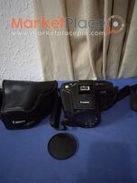 Collectable camera canon S-1000f,50mm, with case.