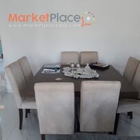 ΤΡΑΠΕΖΑΡΙΑ ΜΕ ΚΑΡΕΚΛΕΣ