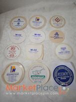 12 συλλεκτικά αυτοκόλλητα για τέλη κυκλοφορίας αυτοκινήτων.