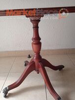 Τραπεζάκι οβάλ σαλονιού, μαχοκανι, 68Χ45, ύψος 51 πόντους.