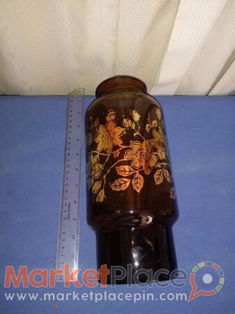 Παλαιό βάζο με χρυσό διάκοσμο. - Limassol, Limassol