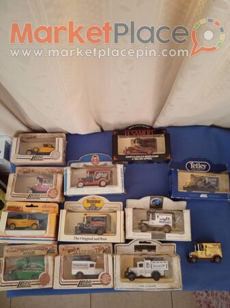 Collection of 12 diecast lledo Miniature model's. - 1.Limassol, Limassol