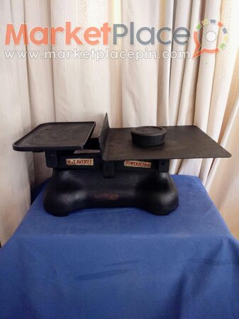 Παλαιά ζυγαριά συντηρημένη με ένα βάρος για κιβώτια. - 1.Limassol, Limassol