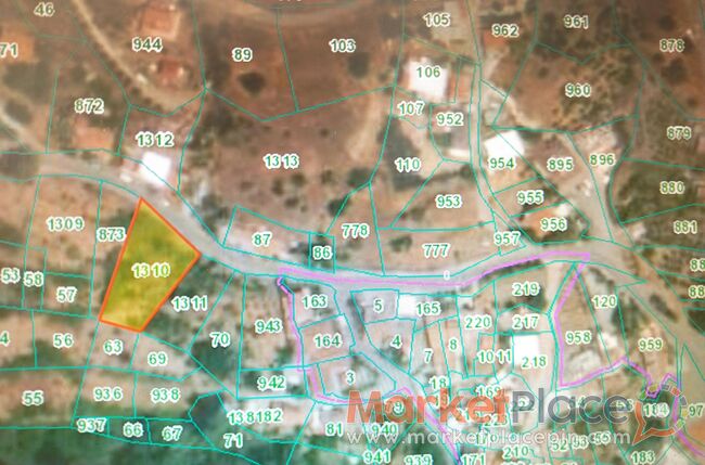 ΟΙΚΙΣΤΙΚΟ ΤΕΜΑΧΙΟ ΣΤΟΝ ΑΡΑΚΑΠΑ - Arakapas, Limassol