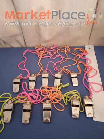 10 συλλεκτικές μεταλλικές σφυριχτρες. - 1.Limassol, Limassol