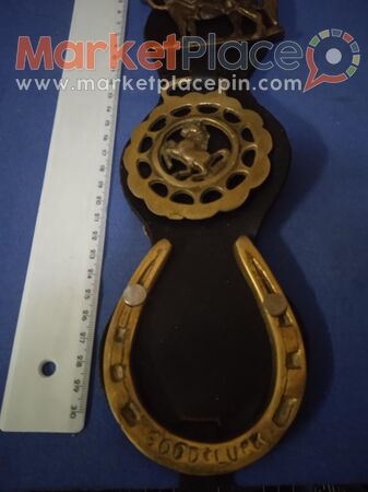 3 μπρούτζινα διακοσμητικά στολίδια αλόγων σε ιμάντα δελματινο. - 1.Limassol, Limassol