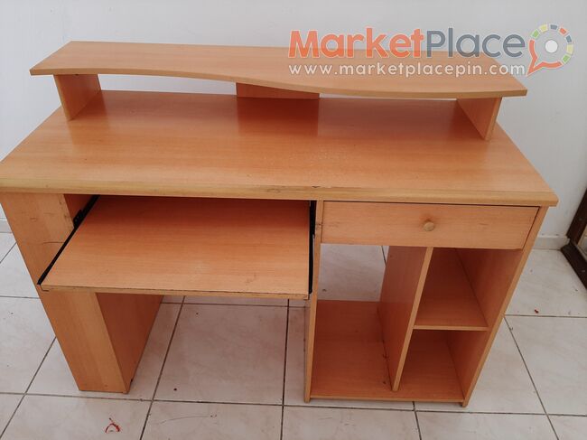 Γραφειο - Latsia, Nicosia