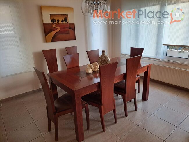 τραπεζαρία με 8 καρέκλες - Nicosia, Nicosia