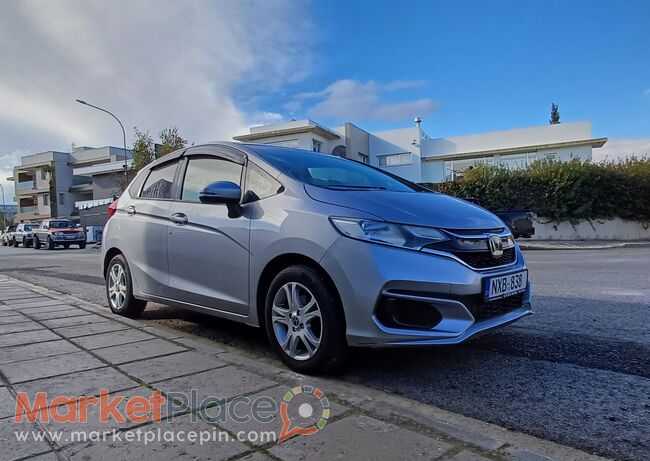 Honda, Fit, 1,3 л, 2018 рік, Автоматичний - Aglandjia, Nicosia